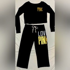 VS PINK BLACK SWEATSHIRT AND CAPRI PANTS SET